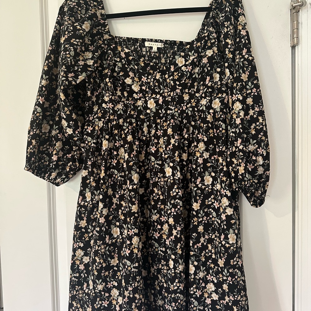 BaeVely Black Floral Dress with Puff Sleeves